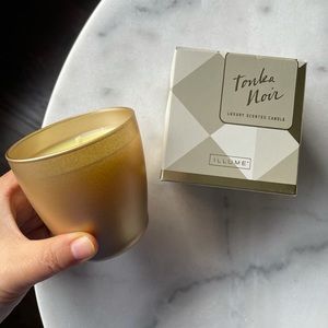 NWT ILLUME Tonka Noir Candle